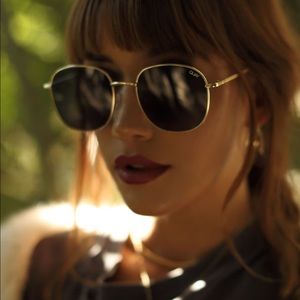 Quay Jezabell Sunglasses